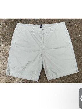 GAP 2014 Men's Light‎ Gray Chino Shorts Size 42 100% Cotton Made In Srilanka NEW